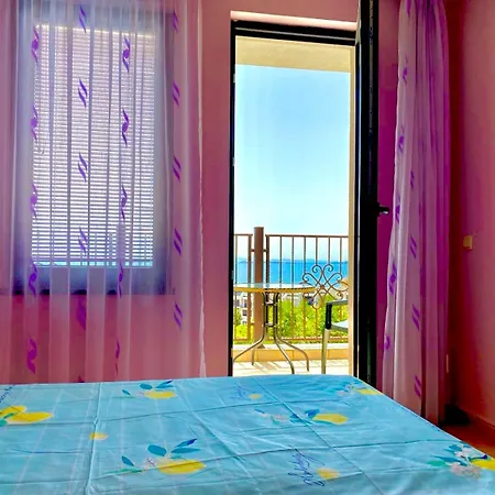 Апартаменти Delfin Penthouse Amazing View