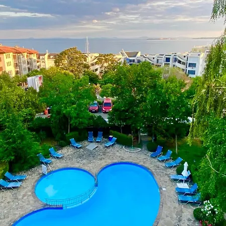 Апартаменти Delfin Penthouse Amazing View